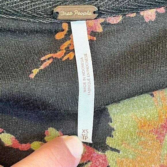 Free People NWT Just Like That Cardi Cardigan XS - Picture 9 of 16